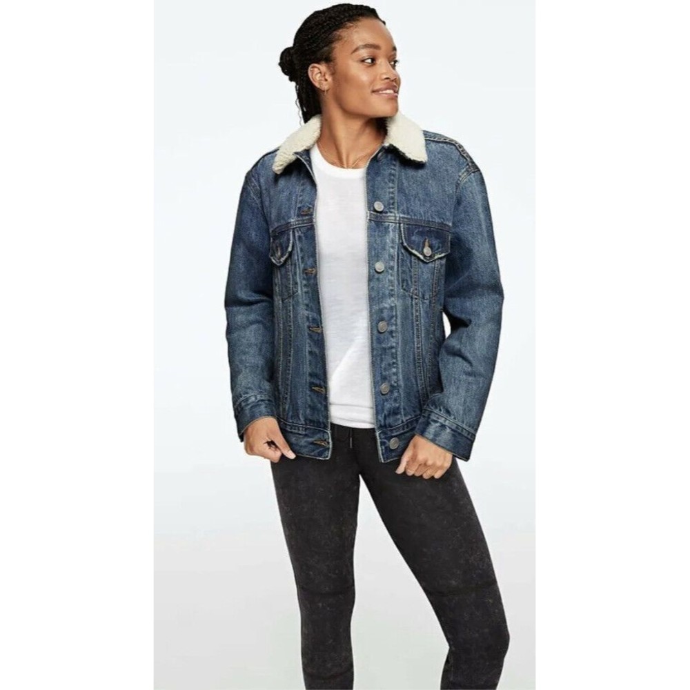 Victorias Secret PINK Denim Jacket Small Blue Unveil Sherpa Collar